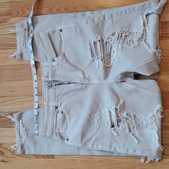 American Eagle Skinny Jeans - Picture 3 of 5